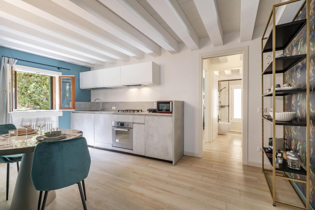 Ca' San Carlo Residence By Wonderful Italy Венеция Экстерьер фото
