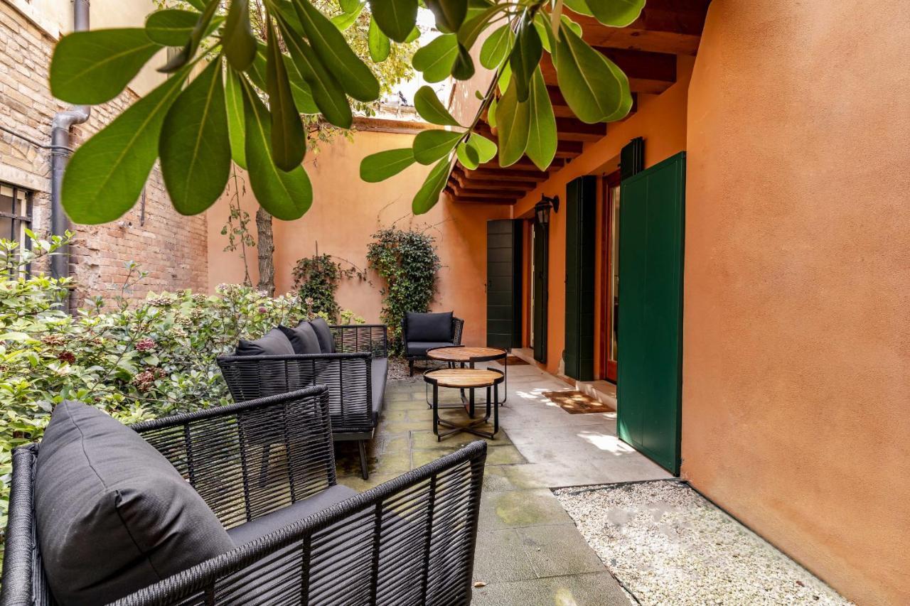 Ca' San Carlo Residence By Wonderful Italy Венеция Экстерьер фото