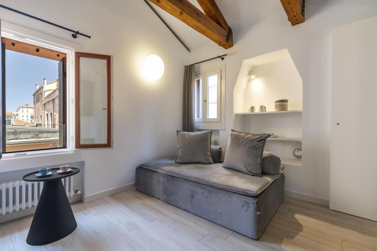 Ca' San Carlo Residence By Wonderful Italy Венеция Экстерьер фото