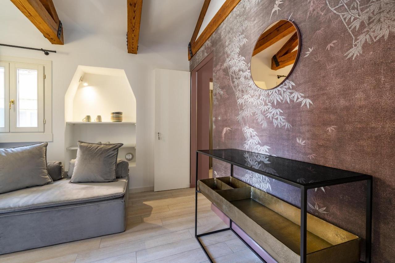 Ca' San Carlo Residence By Wonderful Italy Венеция Экстерьер фото