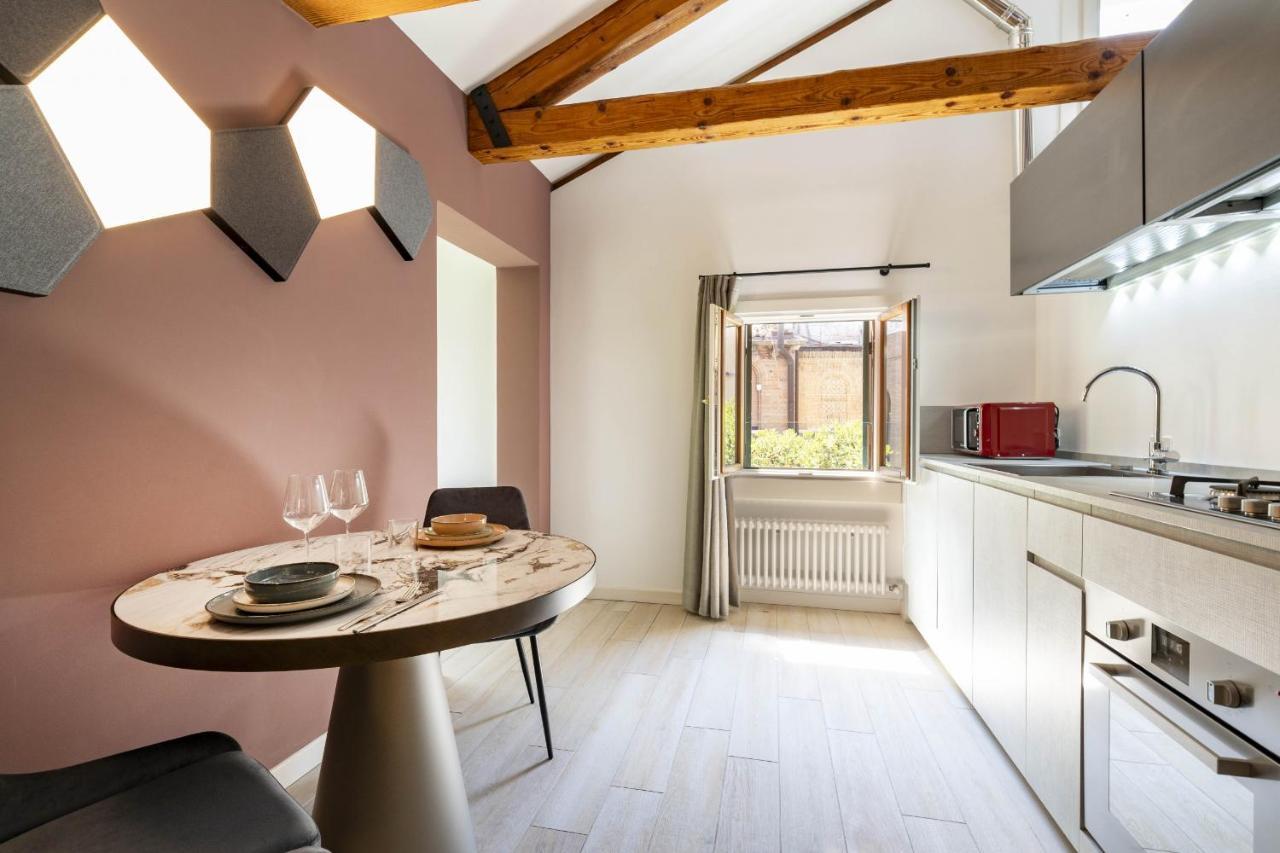 Ca' San Carlo Residence By Wonderful Italy Венеция Экстерьер фото