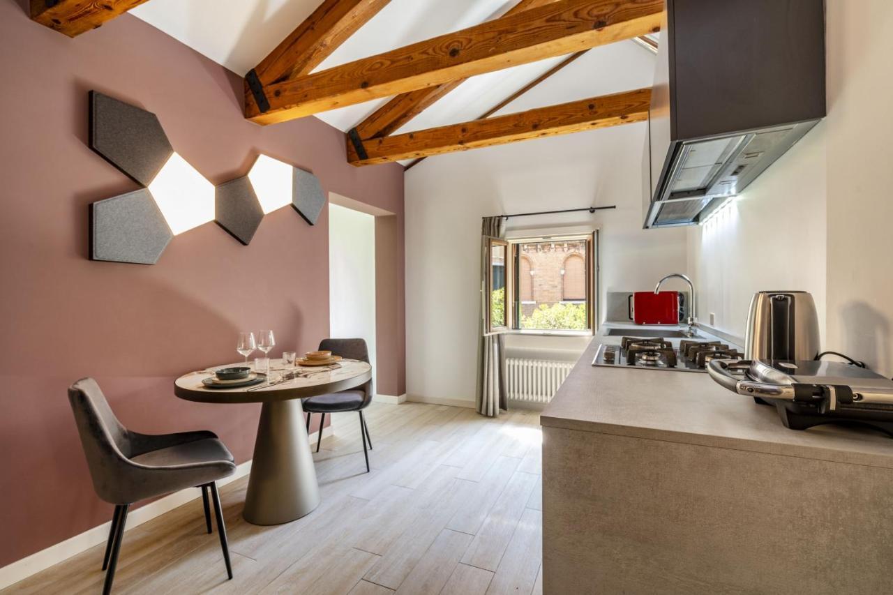 Ca' San Carlo Residence By Wonderful Italy Венеция Экстерьер фото